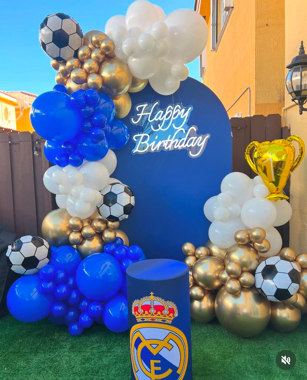 Football theme setup