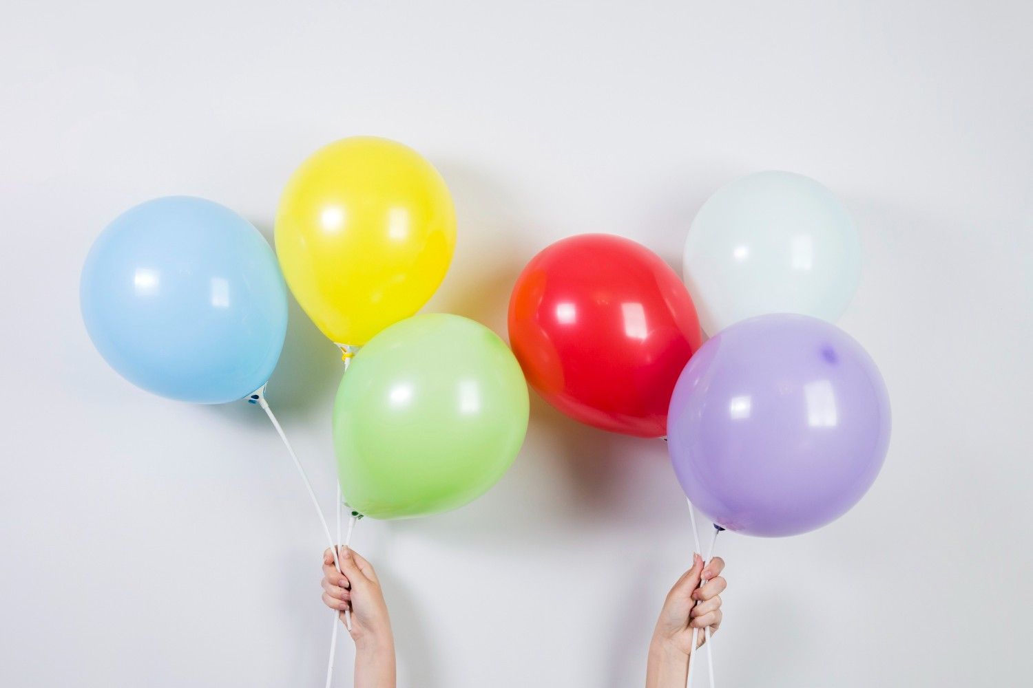 How to Make Balloons Float Without Helium